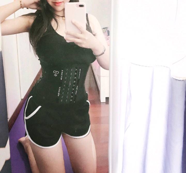 身材很好，极品美臀，服务热情，态度很棒，有种温柔女友的感觉，