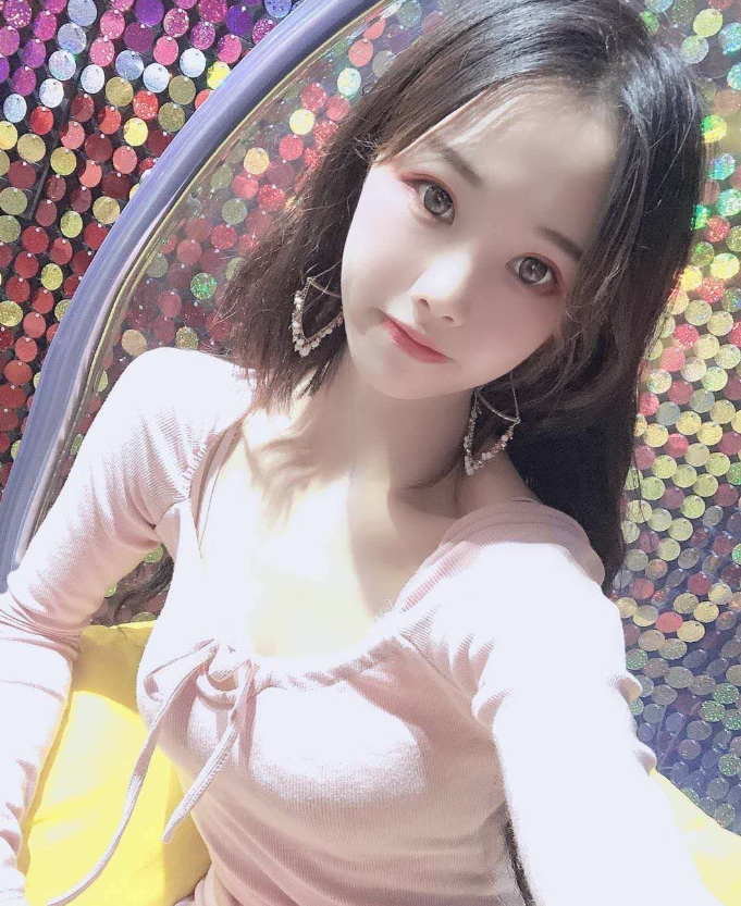 刚毕业兼职大学生